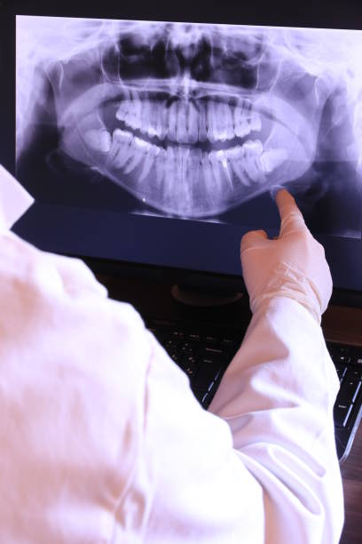 Best Walk-In Emergency Dental Services in Castalia, OH